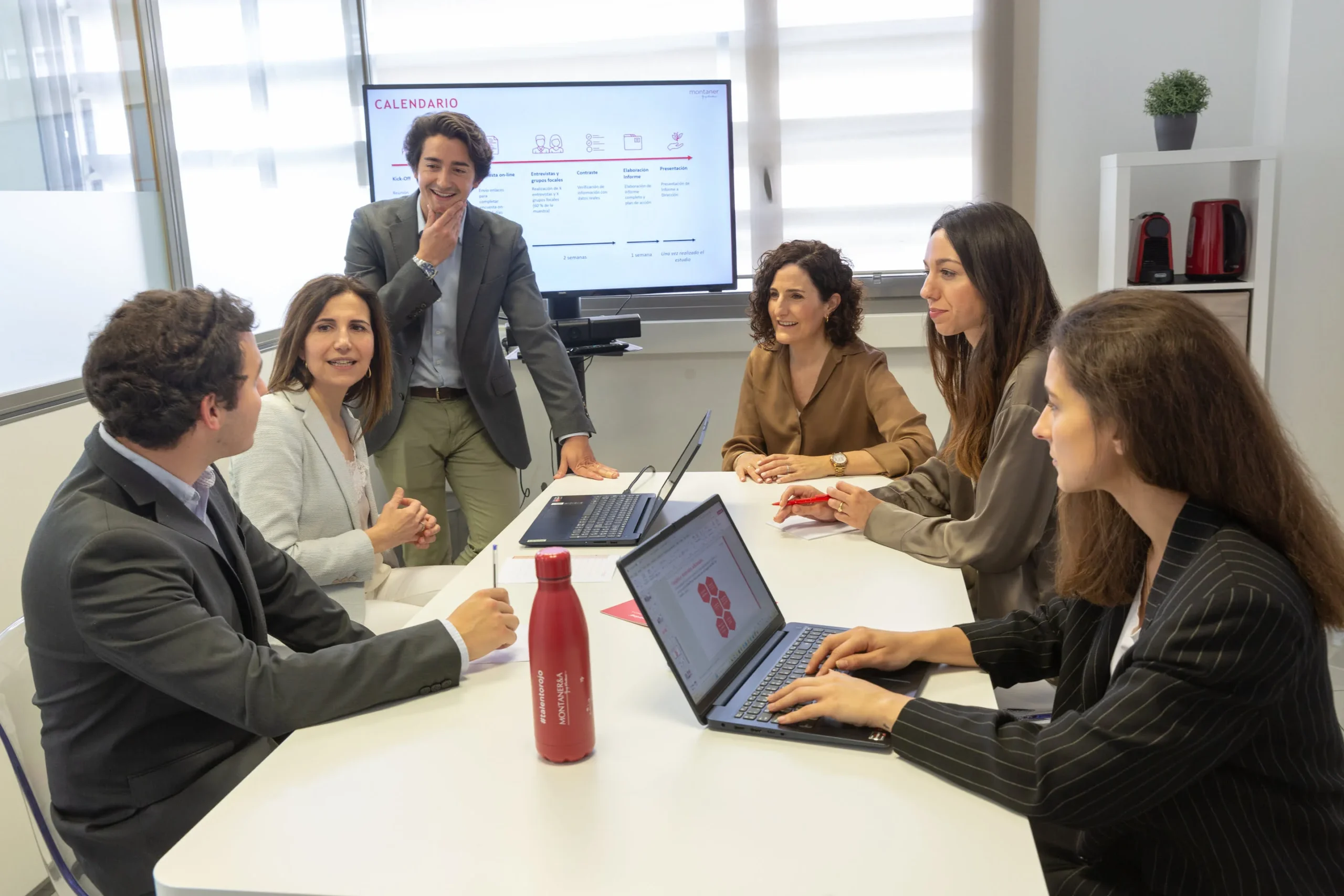 consultoría y cambio en Montaner